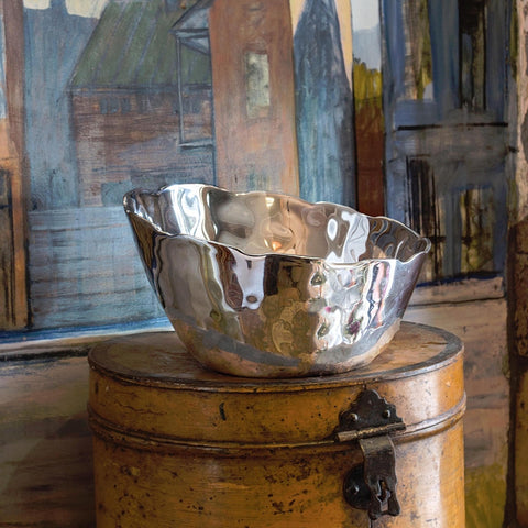 6878 SOHO Arden Tilted Bowl (medium)